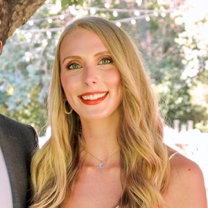 Meet your Posher, Casey